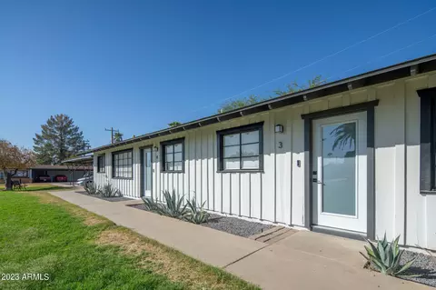 908 E Claremont St, Phoenix, AZ 85014 photo 2