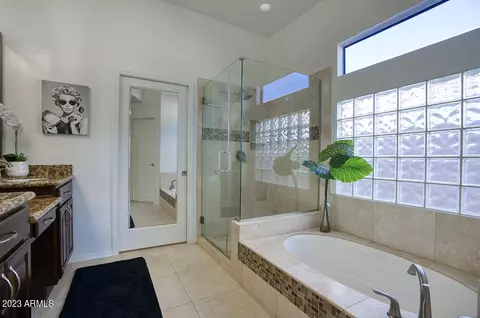 22009 N 45th Pl, Phoenix, AZ 85050 photo 12