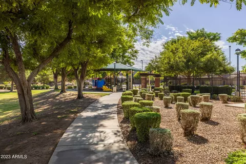 2677 S Hansen Dr, Gilbert, AZ 85295 photo 38