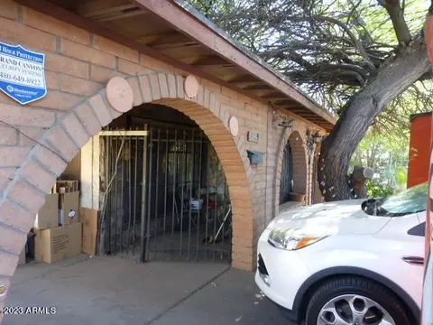 6039 S 7 Ave, Phoenix, AZ 85041