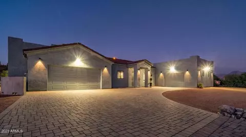 10722 E Quarterline Rd, Mesa, AZ 85207