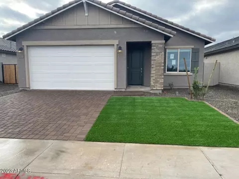 8321 W Encinas Ln, Tolleson, AZ 85353