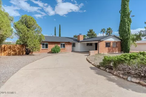 501 Howard Dr, Sierra Vista, AZ 85635