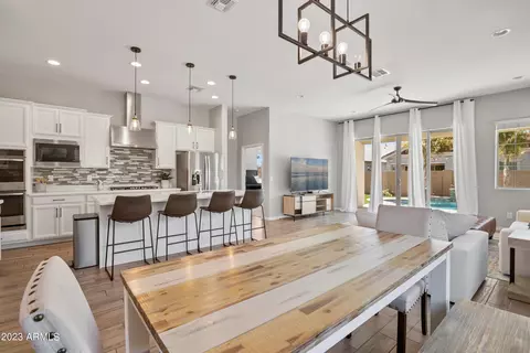 3161 E Bloomfield Pkwy, Gilbert, AZ 85296