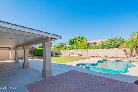 4150 E Whitney Ln, Phoenix, AZ 85032 photo 9