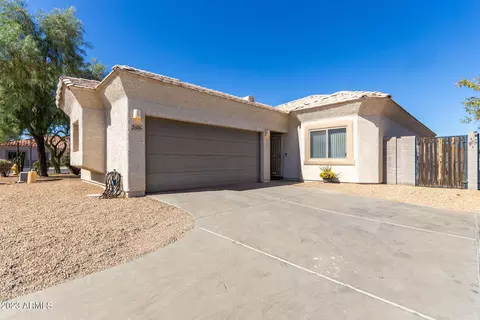 2606 E Jessica Ln, Phoenix, AZ 85040