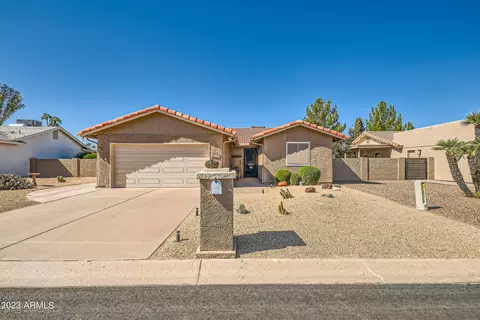 26432 S Lakewood Dr, Sun Lakes, AZ 85248