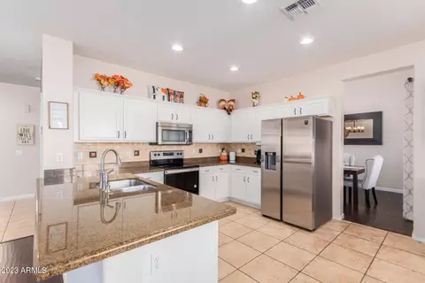 1641 S Cole Dr, Gilbert, AZ 85295 photo 19