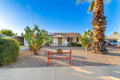 10524 W Desert Hills Ct, Sun City, AZ 85351