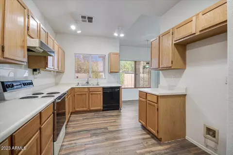 1562 E Stanford Ave, Gilbert, AZ 85234 photo 14