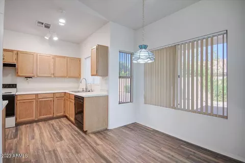 1562 E Stanford Ave, Gilbert, AZ 85234 photo 11