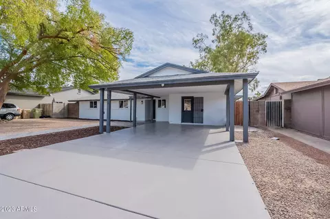 5517 W Sunnyslope Ln, Glendale, AZ 85302