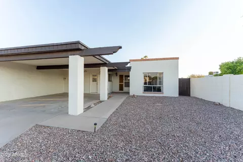 3022 S Country Club Way, Tempe, AZ 85282