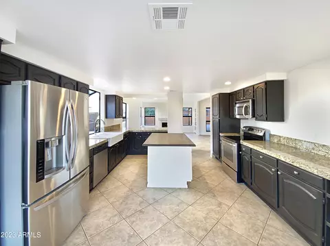 1825 E Ludlow Dr, Phoenix, AZ 85022 photo 6