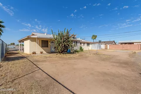 5225 N 35th Dr, Phoenix, AZ 85019 photo 2