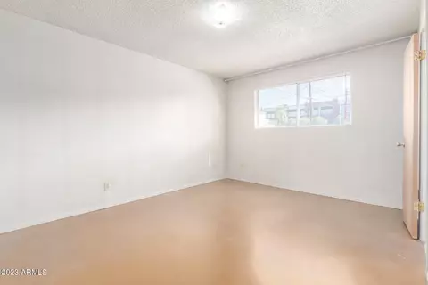 5225 N 35th Dr, Phoenix, AZ 85019 photo 19