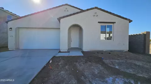 1873 E Georgia Ruth Ln, San Tan Valley, AZ 85140