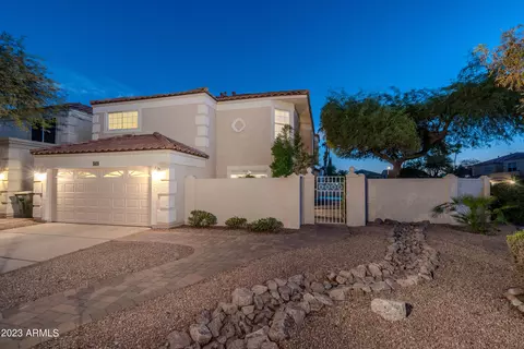 3419 E Woodland Dr, Phoenix, AZ 85048