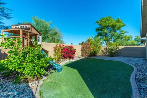 2240 E Ottawa Ln, Phoenix, AZ 85024 photo 13