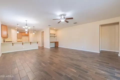 2240 E Ottawa Ln, Phoenix, AZ 85024 photo 9