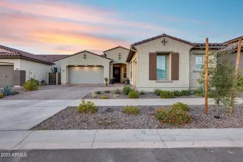 10710 E Thatcher Ave, Mesa, AZ 85212 photo 2