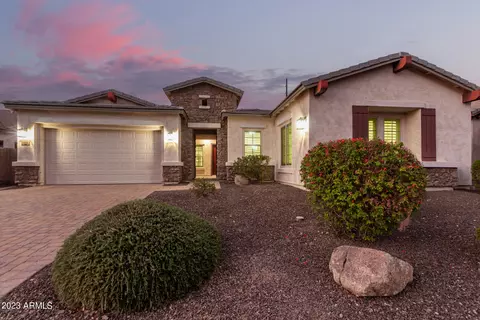 2950 E Derringer Way, Gilbert, AZ 85297