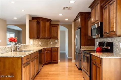 2927 E Cortez St, Phoenix, AZ 85028 photo 9