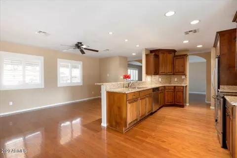 2927 E Cortez St, Phoenix, AZ 85028 photo 8