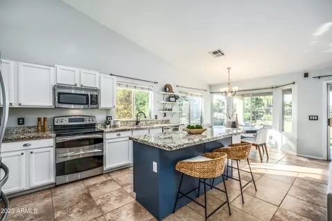 3512 E Thornton Ave, Gilbert, AZ 85297 photo 9