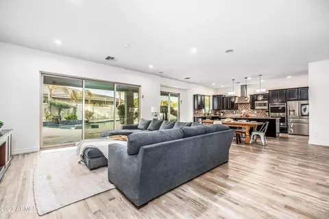Living - 10352 E Starion Ave, Mesa, AZ 85212 photo 3 of 8