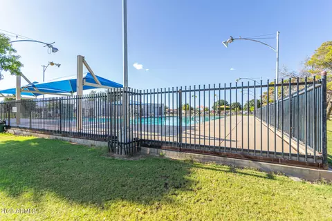 1814 E Vineyard Rd, Phoenix, AZ 85042 photo 52