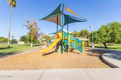 1814 E Vineyard Rd, Phoenix, AZ 85042 photo 50