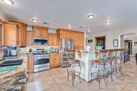 1814 E Vineyard Rd, Phoenix, AZ 85042 photo 20