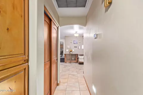 1814 E Vineyard Rd, Phoenix, AZ 85042 photo 7
