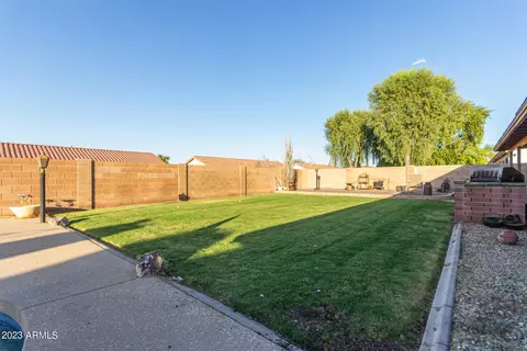 1814 E Vineyard Rd, Phoenix, AZ 85042 photo 47