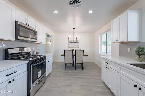 226 E Marilyn Ave, Mesa, AZ 85210 photo 16