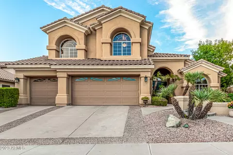 1208 E Desert Flower Ln, Phoenix, AZ 85048 photo 9