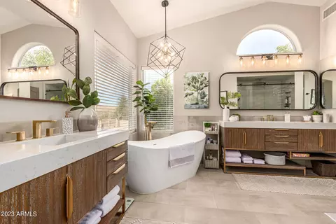 1208 E Desert Flower Ln, Phoenix, AZ 85048 photo 4