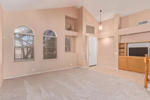 Living - 9853 E Navarro Ave, Mesa, AZ 85209 photo 2 of 4