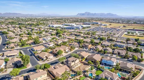 View/Area - 9853 E Navarro Ave, Mesa, AZ 85209 photo 5 of 5