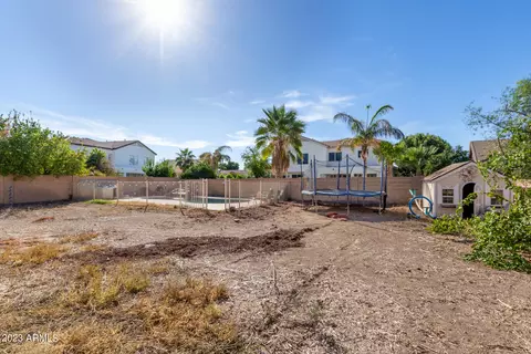 Exterior - 9853 E Navarro Ave, Mesa, AZ 85209 photo 7 of 9