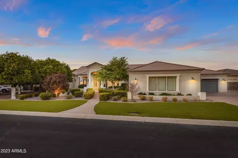 3518 E Kenwood St, Mesa, AZ 85213
