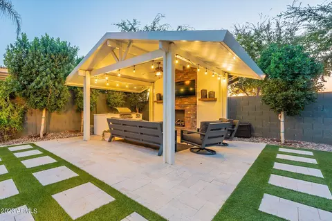 2833 E Appaloosa Rd, Gilbert, AZ 85296 photo 33