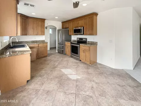 253 E Ingram St, Mesa, AZ 85201 photo 7