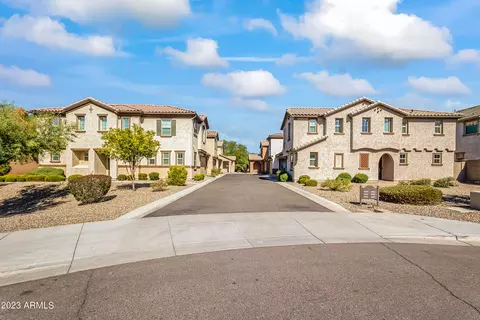 4630 E Beck Ln, Phoenix, AZ 85032 photo 4