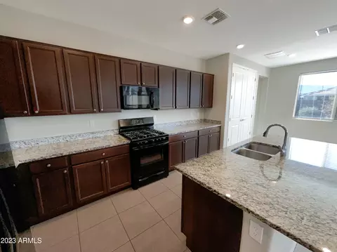 2815 W Carson Rd, Phoenix, AZ 85041 photo 17