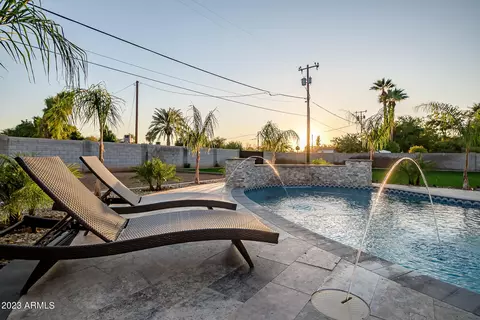 Exterior - 709 W Solano Dr, Phoenix, AZ 85013 photo 20 of 30