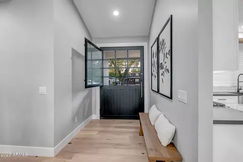 Entry Way - 709 W Solano Dr, Phoenix, AZ 85013 photo 3 of 3