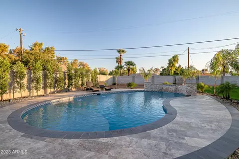 Exterior - 709 W Solano Dr, Phoenix, AZ 85013 photo 22 of 30