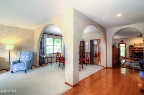 2036 E Lodge Dr, Tempe, AZ 85283 photo 9